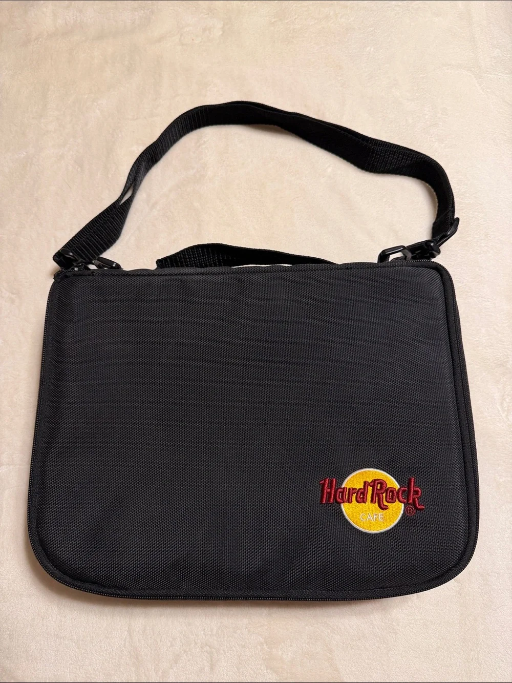 Vintage Hard Rock Cafe Black Collector Pin Storage/Travel Shoulder Bag